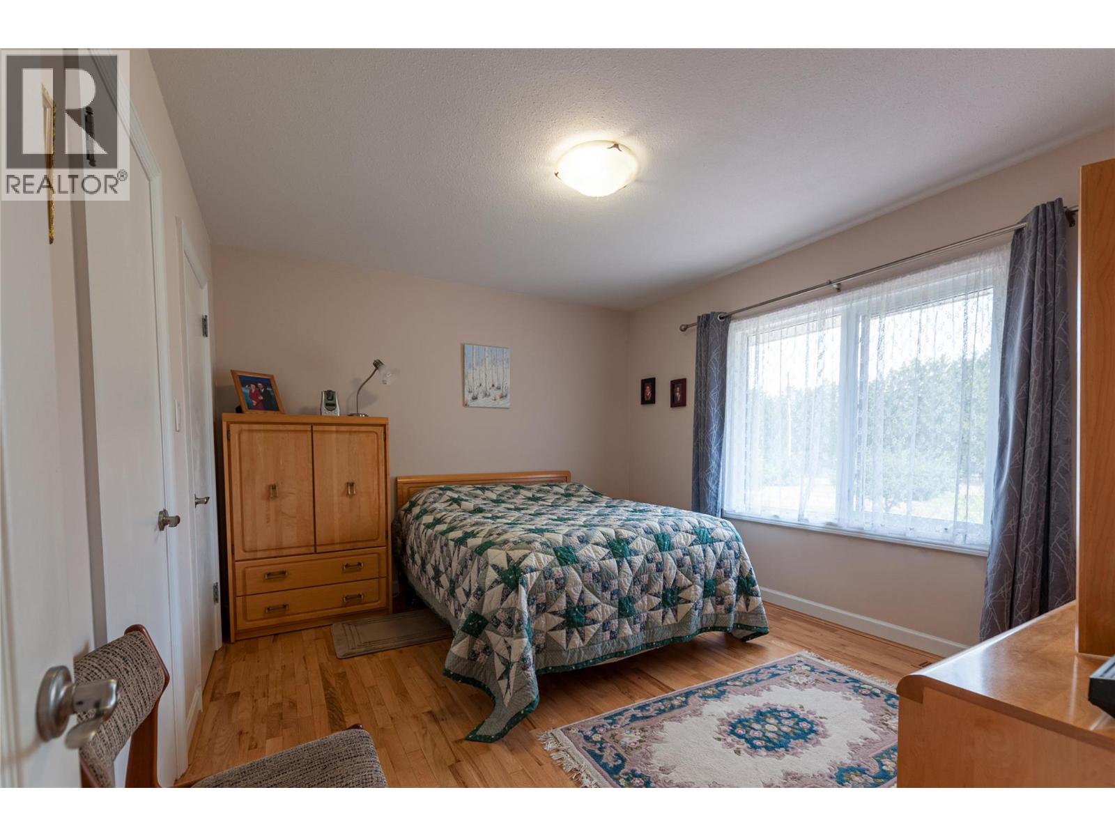  232 Linden Avenue, Kaleden