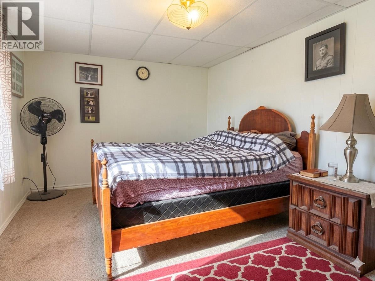  4250 Highway 97 Highway, Oliver