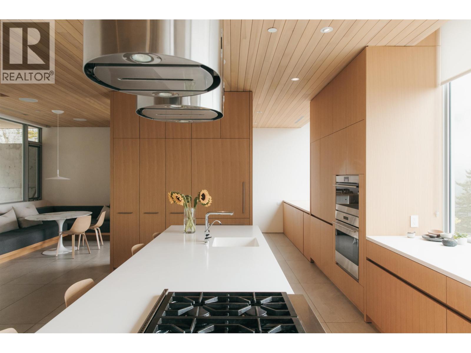 38574 HIGH CREEK DRIVE, Squamish