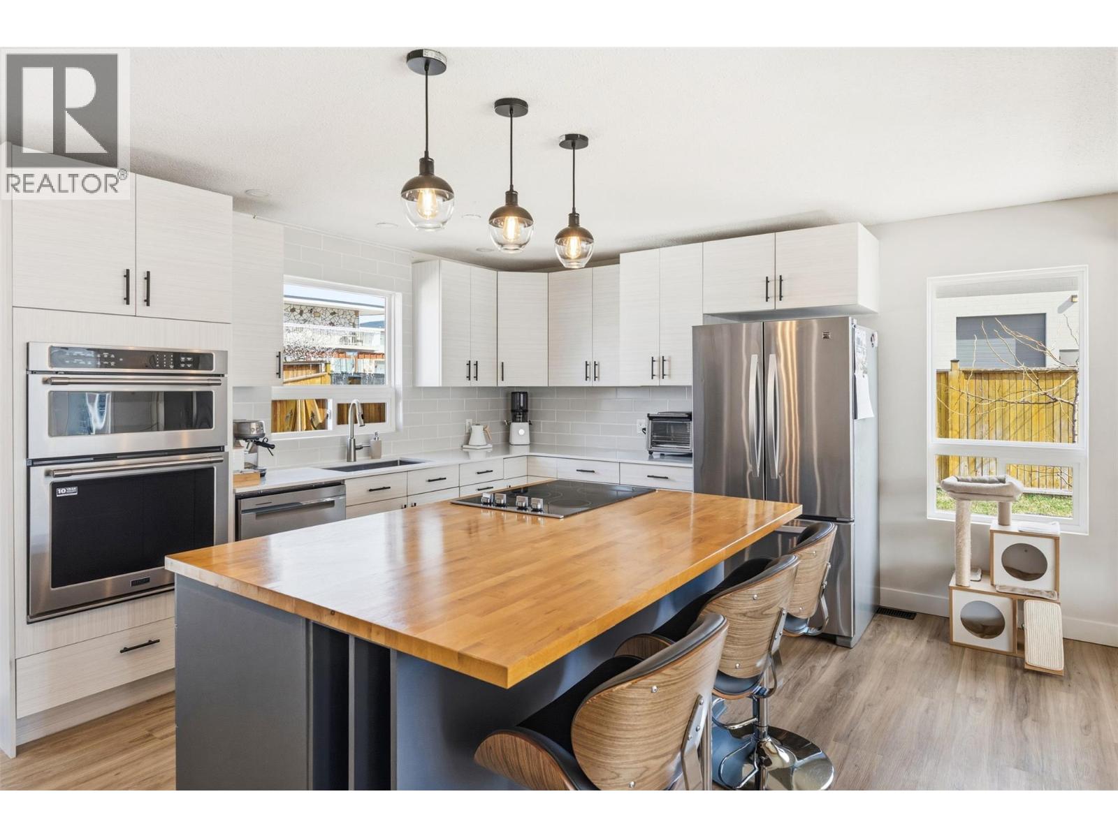 35 Granby Avenue - 3