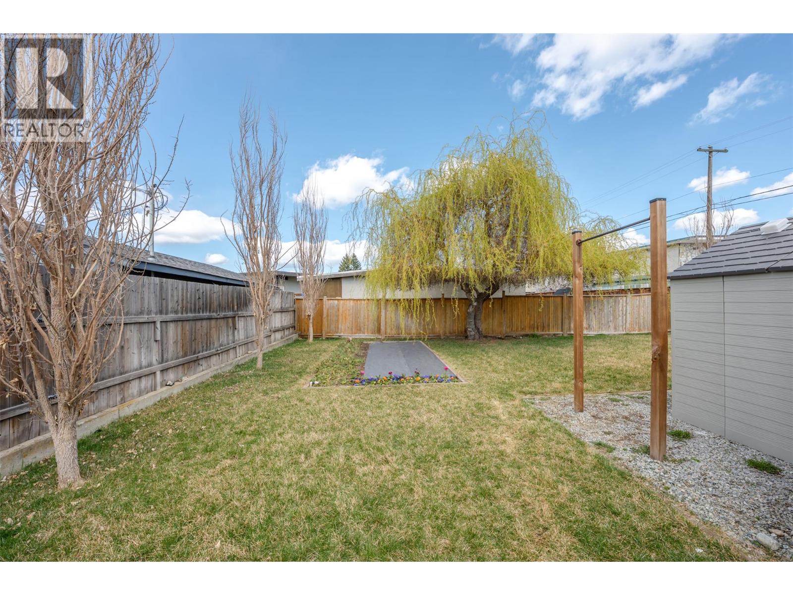 35 Granby Avenue - 26