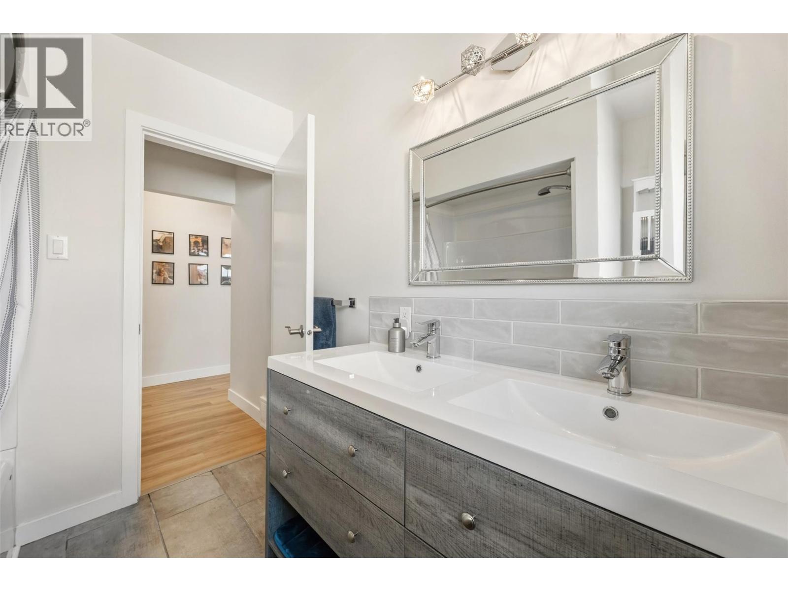  35 Granby Avenue, Penticton