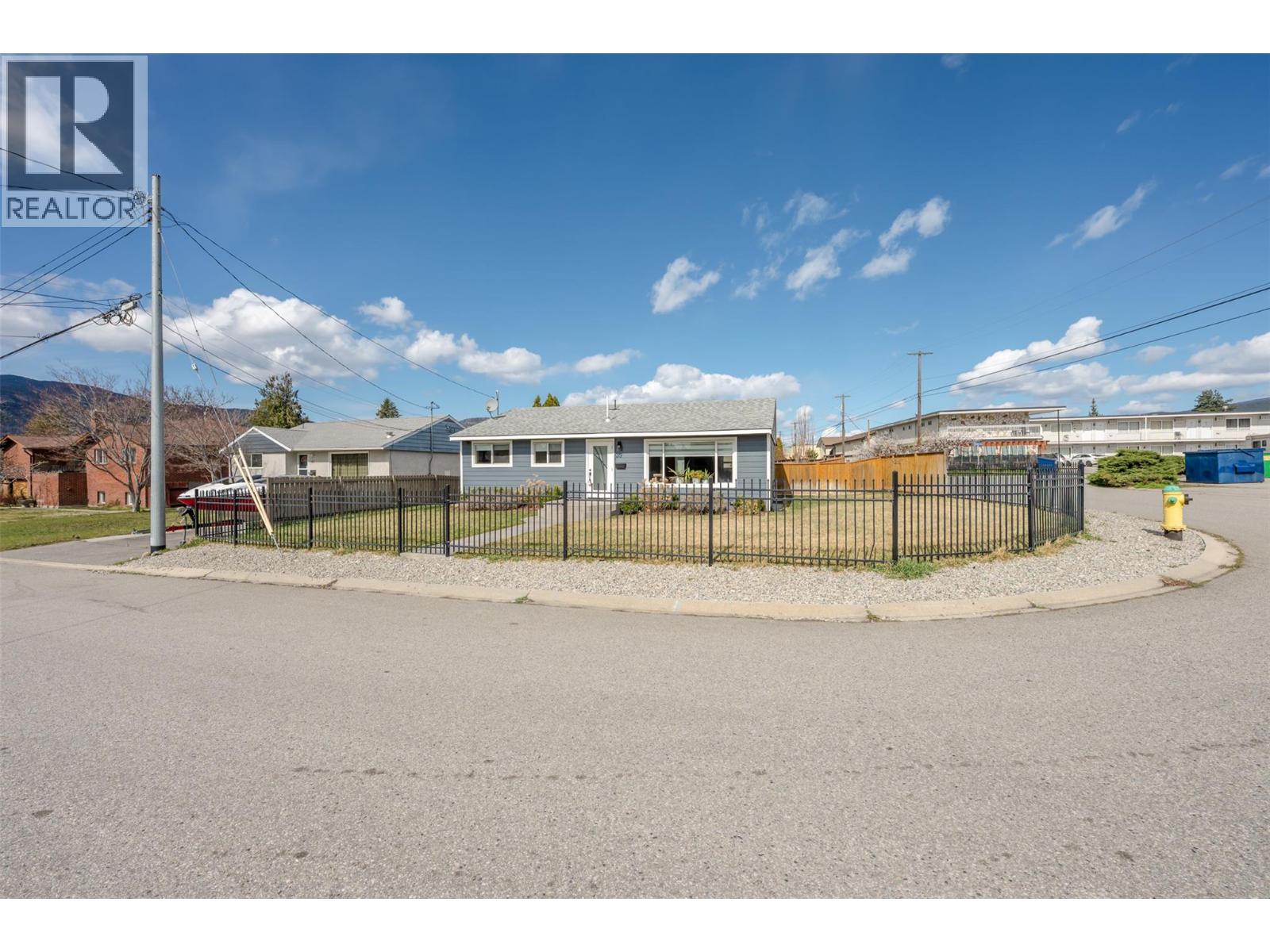  35 Granby Avenue, Penticton