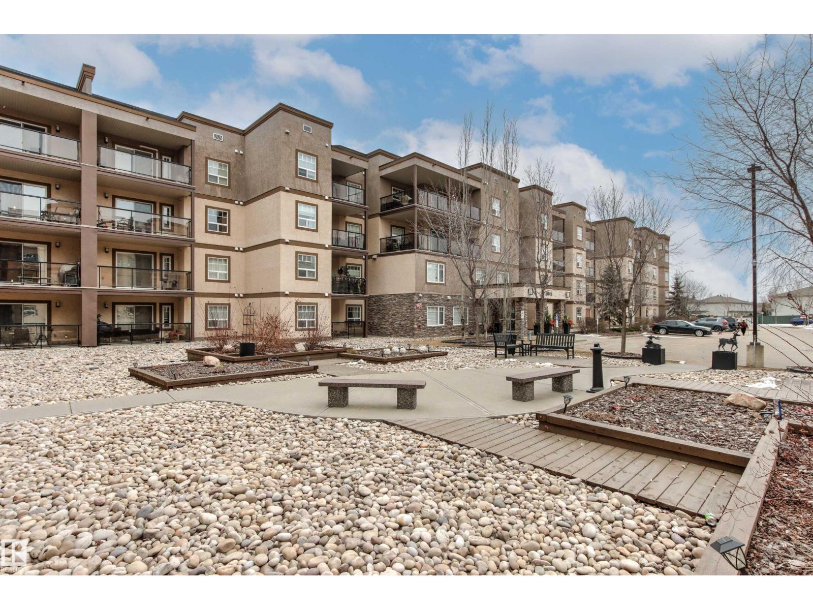 #224 2045 GRANTHAM CO NW, Edmonton