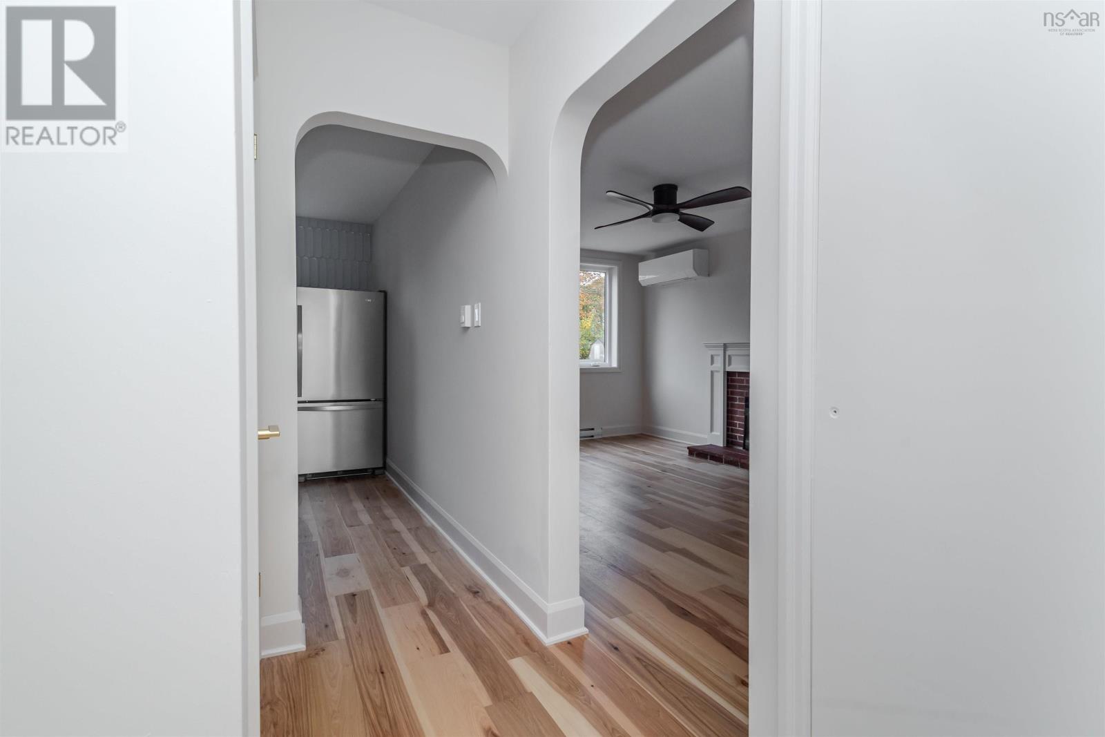 Property 29 of 33 of 19 louisa Street