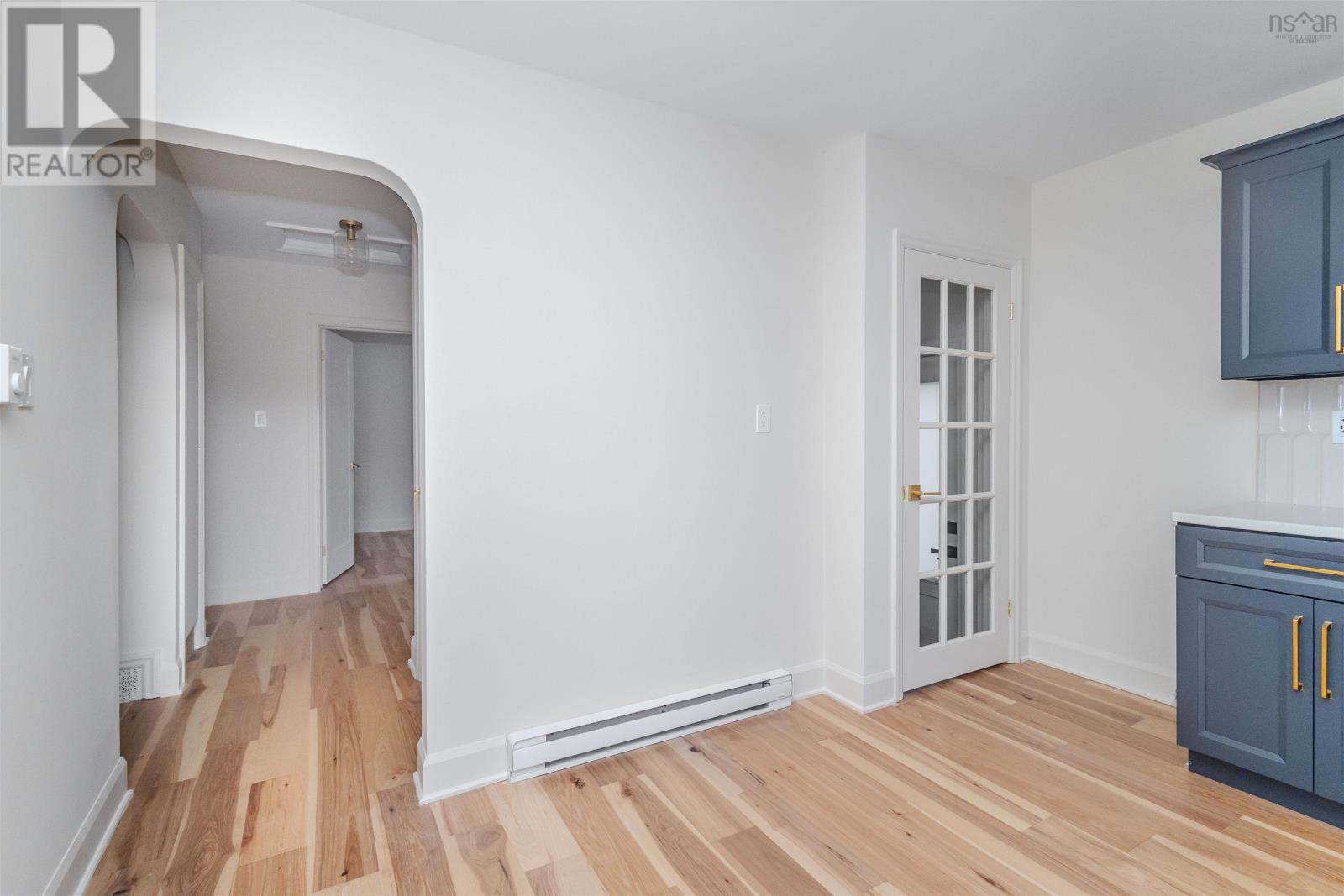 Property 4 of 33 of 19 louisa Street