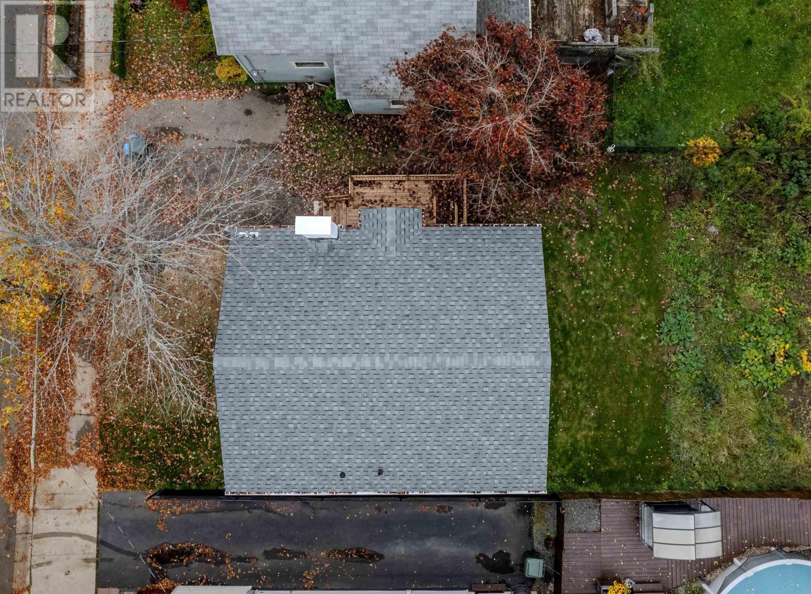 Property 32 of 33 of 19 louisa Street