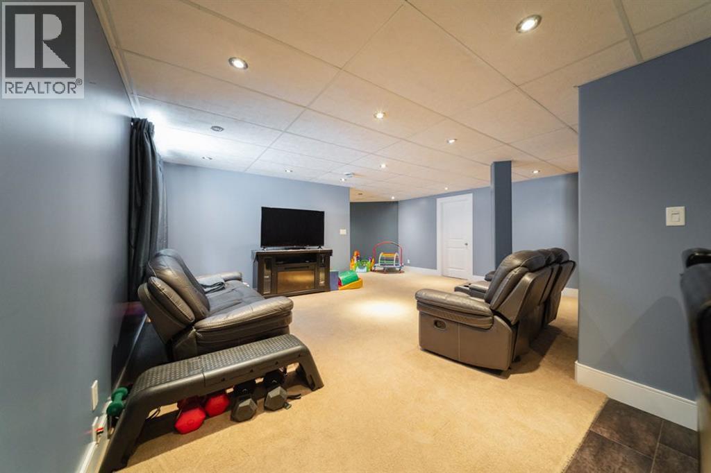 241 Crown Creek Lane, Fort McMurray