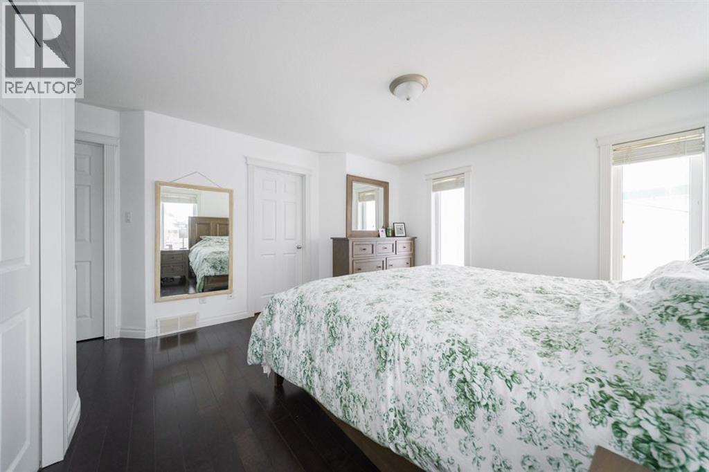 241 Crown Creek Lane, Fort McMurray