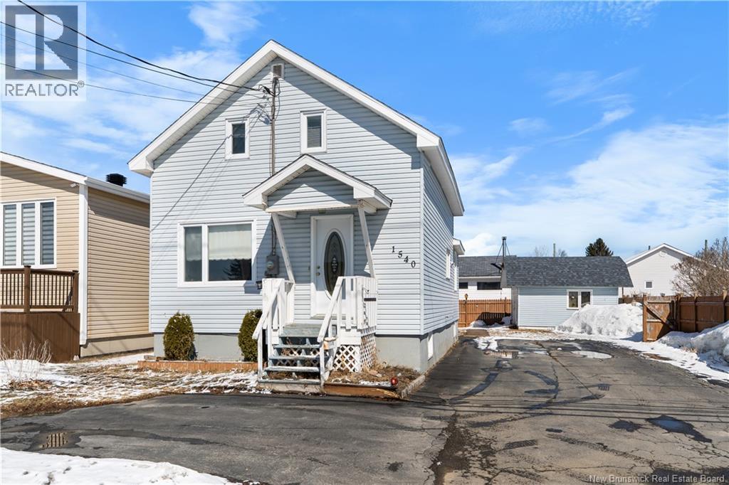 1540 Sunset Drive