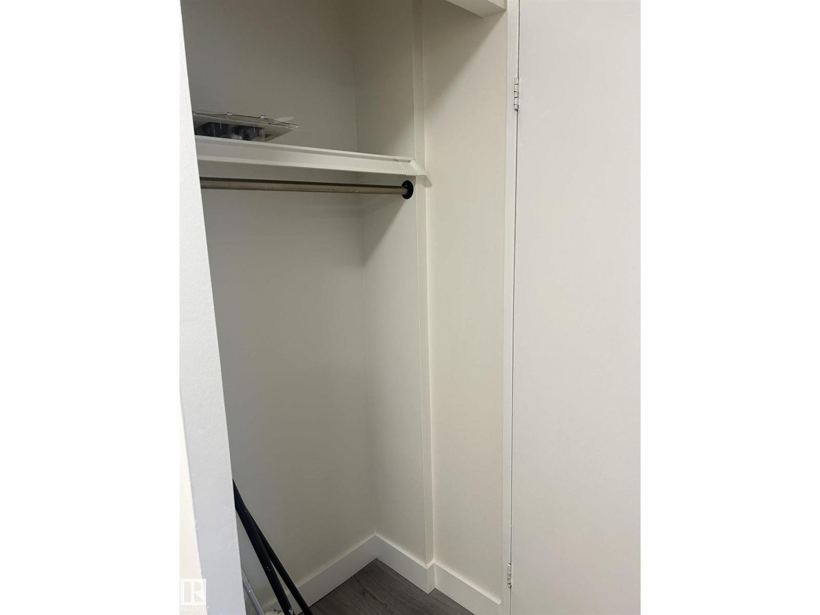 #422 10160 114 ST NW NW, Edmonton