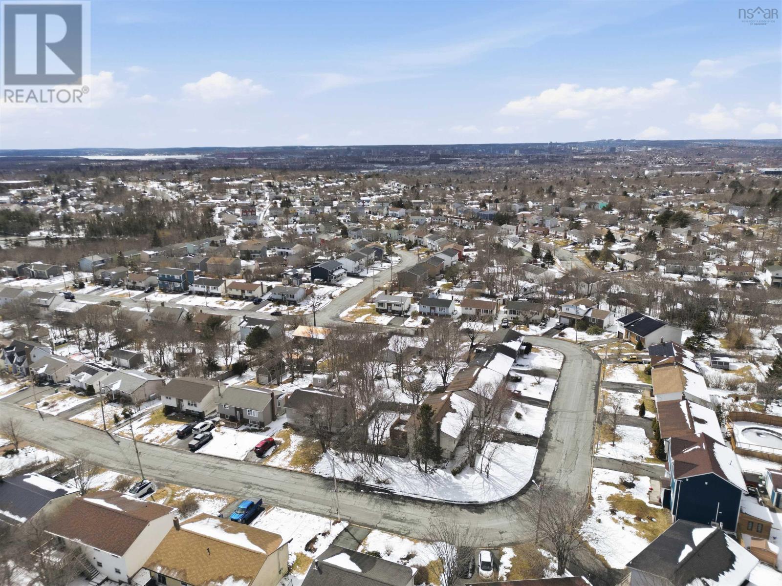 Property 40 of 43 of 60 La Pierre Crescent