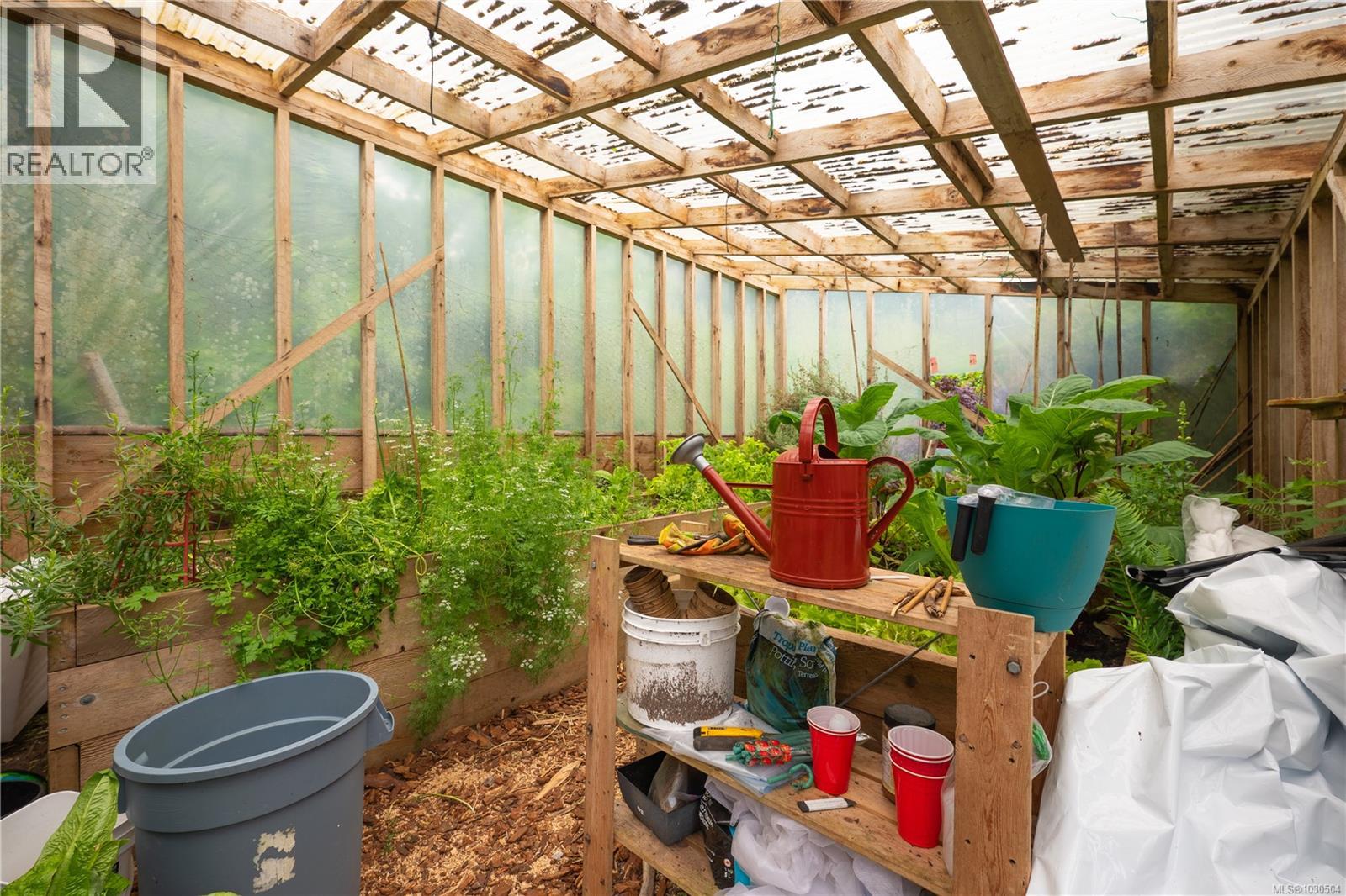 1364 Chesterman Beach Rd, Tofino