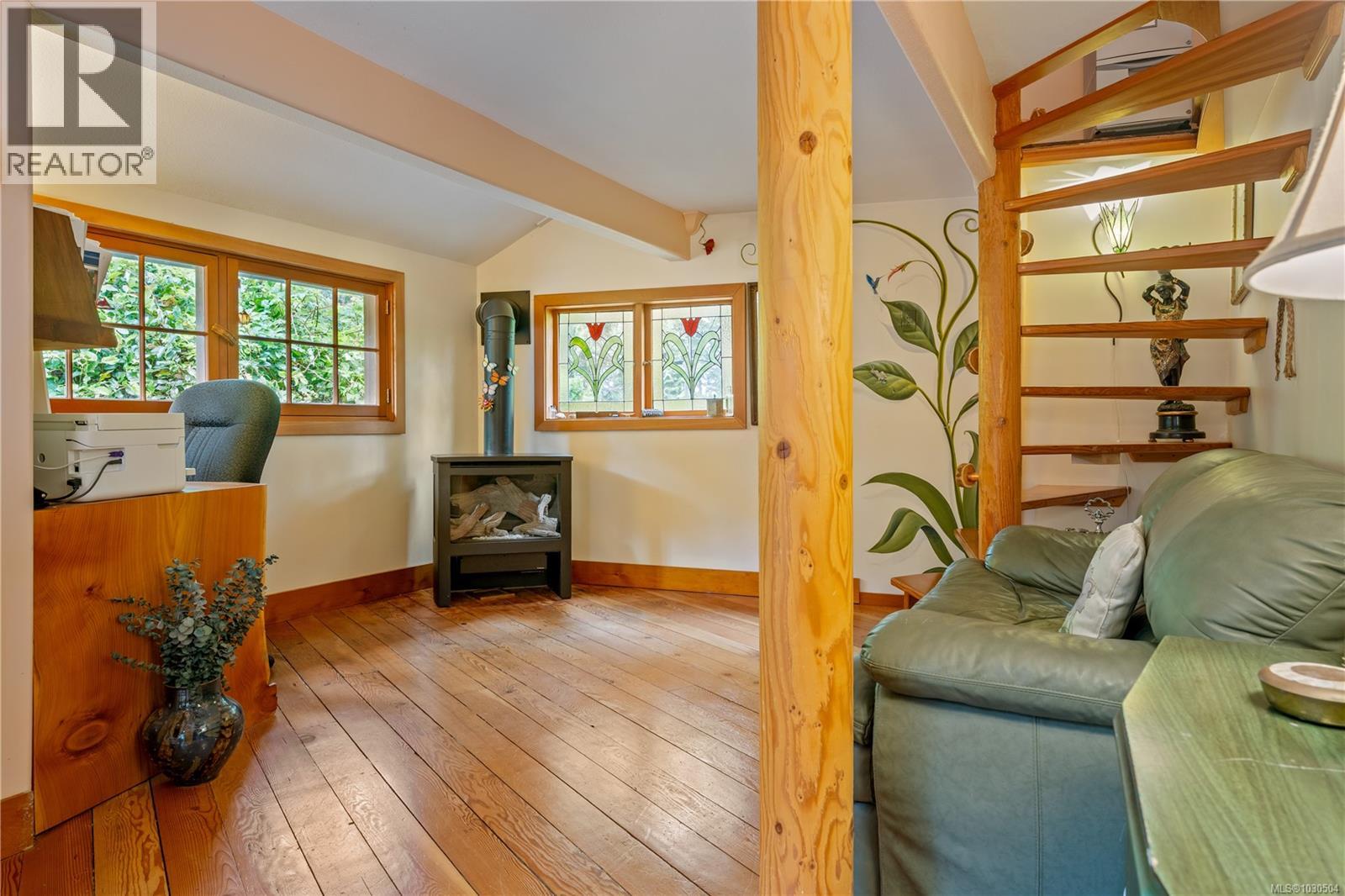 1364 Chesterman Beach Rd, Tofino