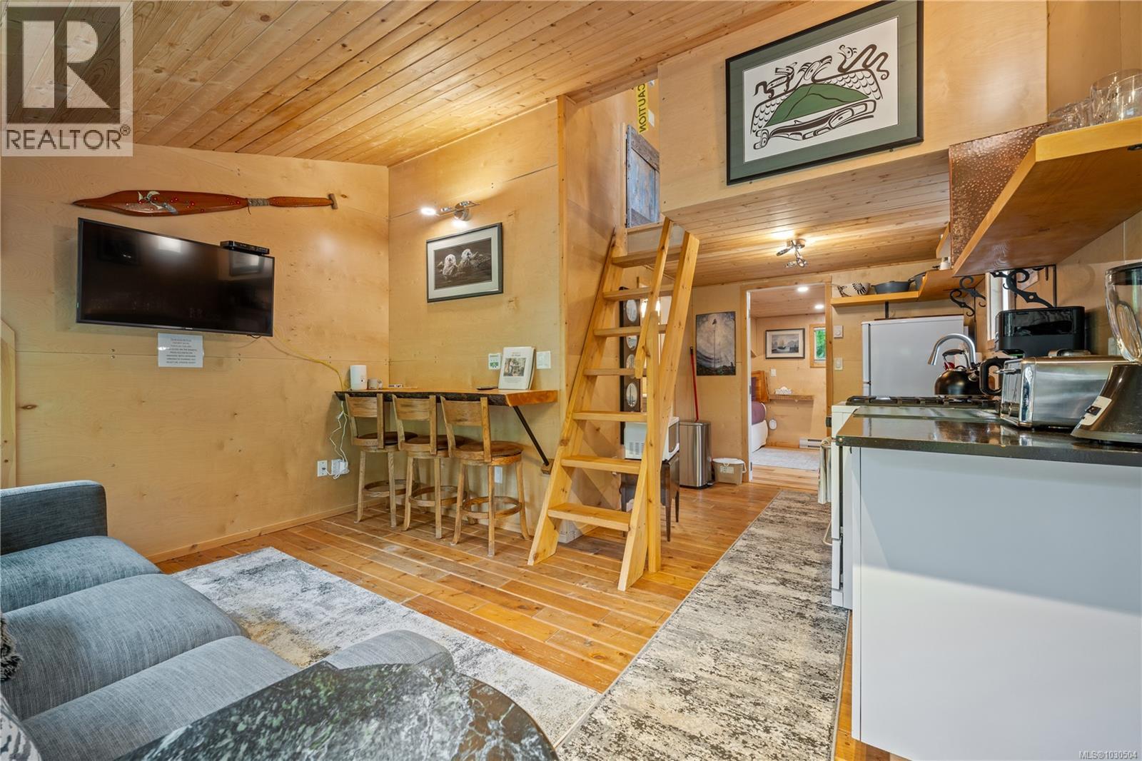 1364 Chesterman Beach Rd, Tofino
