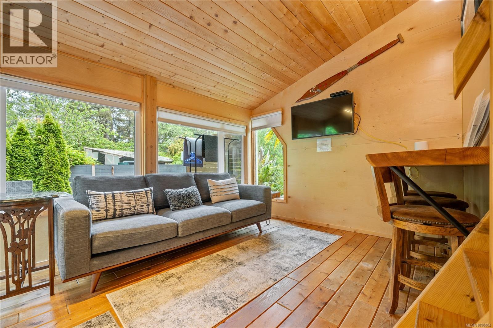 1364 Chesterman Beach Rd, Tofino
