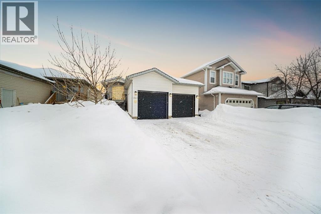 241 Crown Creek Lane, Fort McMurray