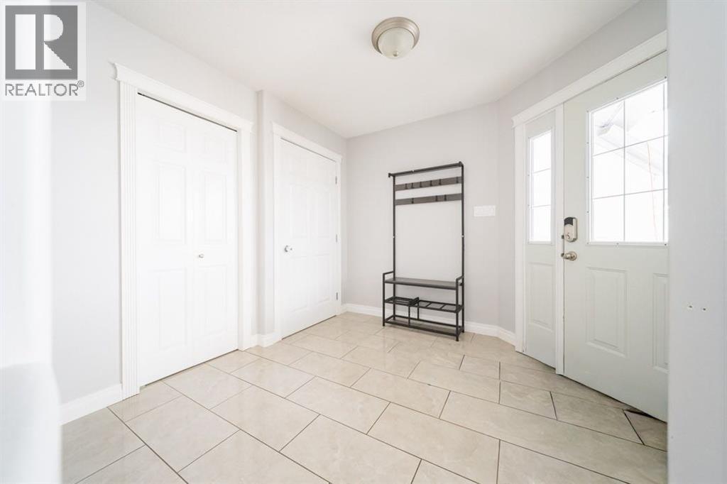 241 Crown Creek Lane, Fort McMurray