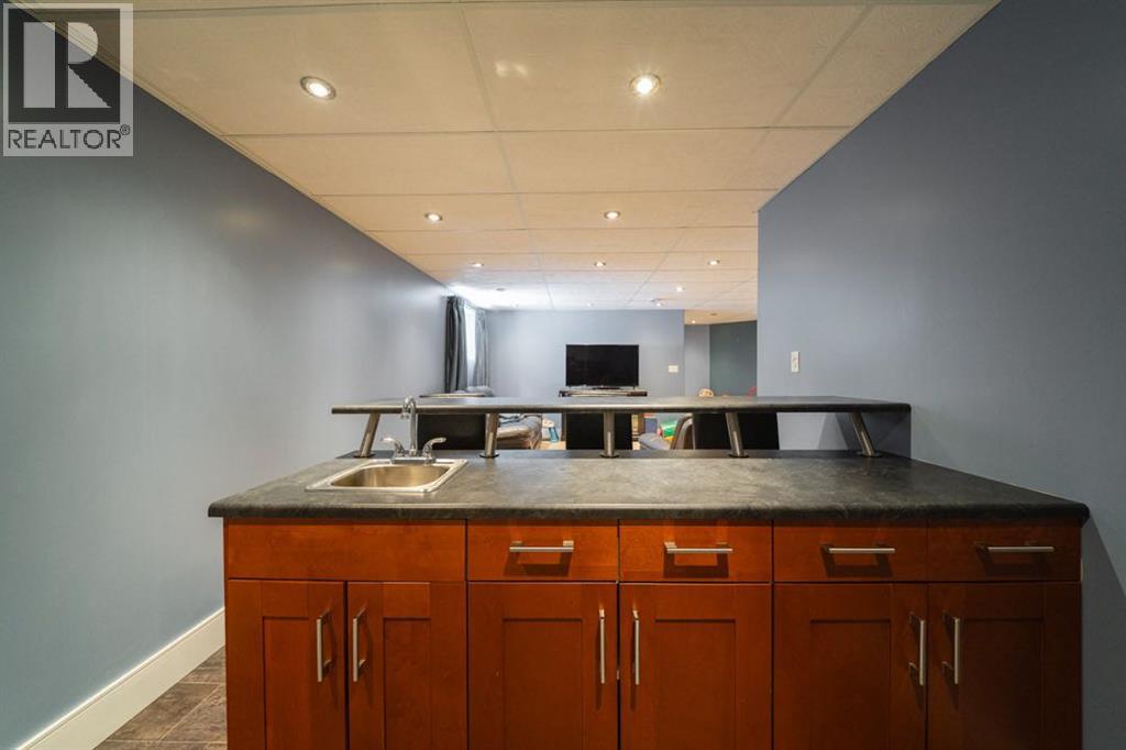 241 Crown Creek Lane, Fort McMurray