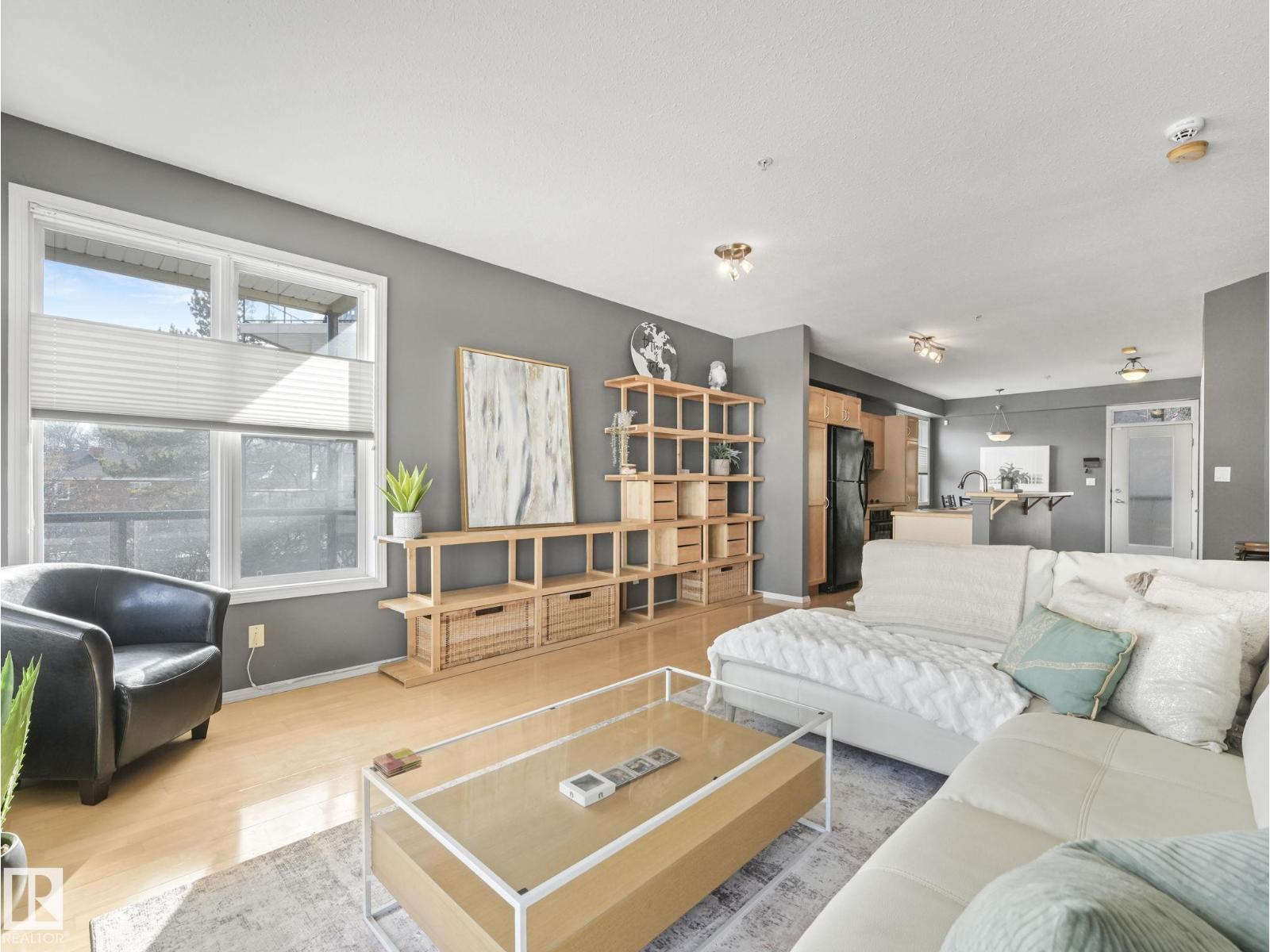 #201 9804 101 ST NW, Edmonton