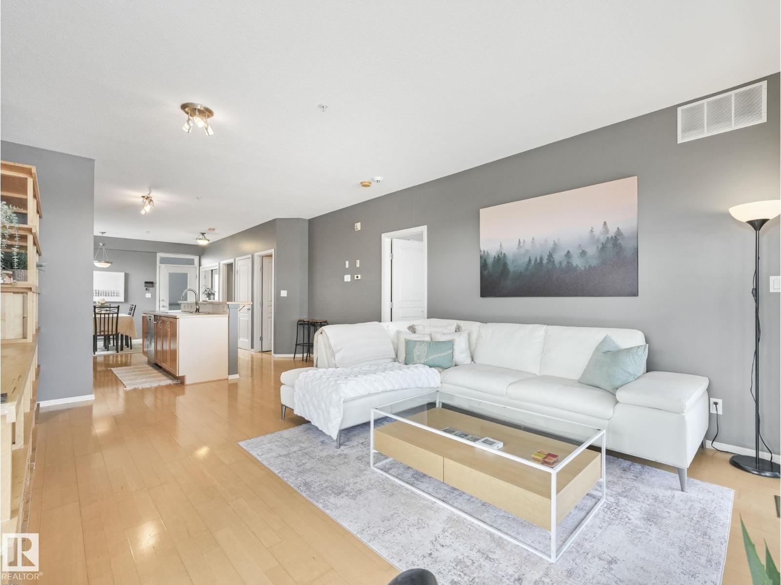 #201 9804 101 ST NW, Edmonton