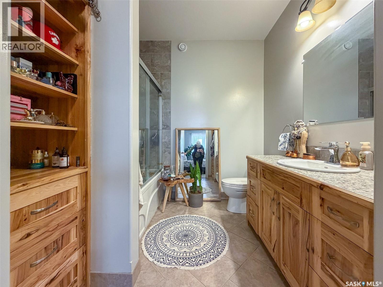 266 - 270 14TH AVENUE NE - 17