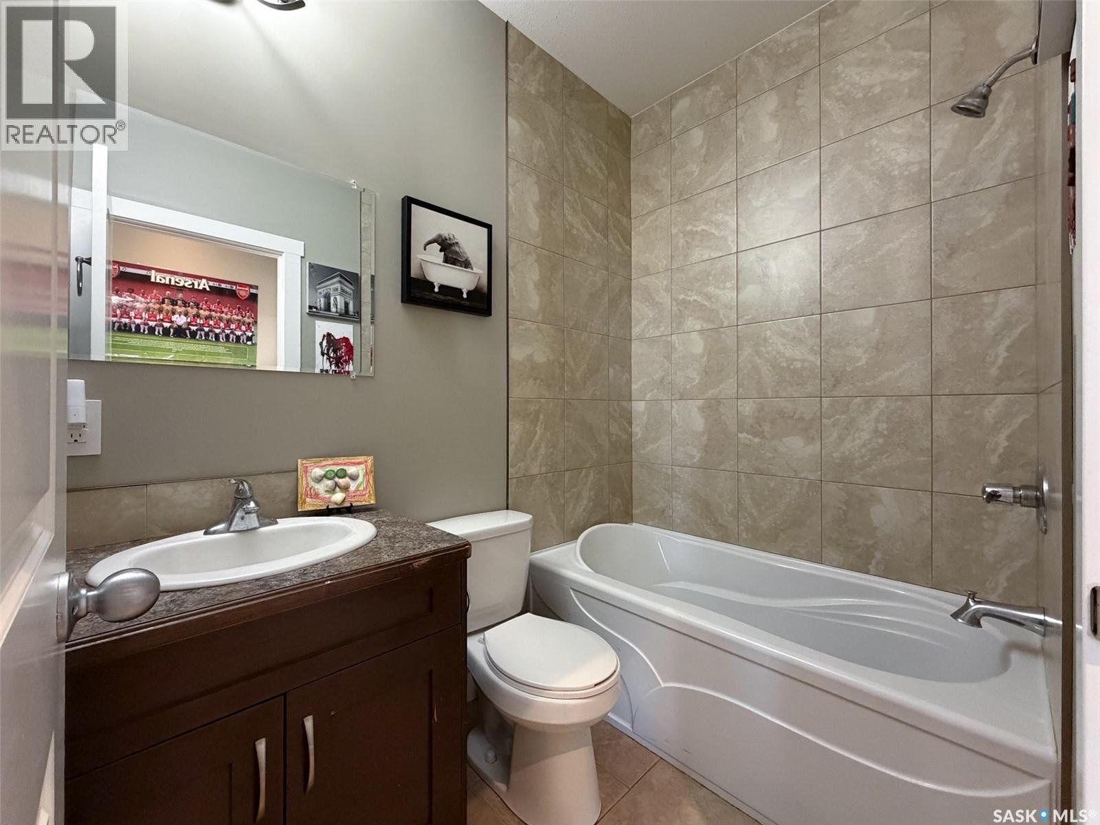 266 - 270 14TH AVENUE NE - 39