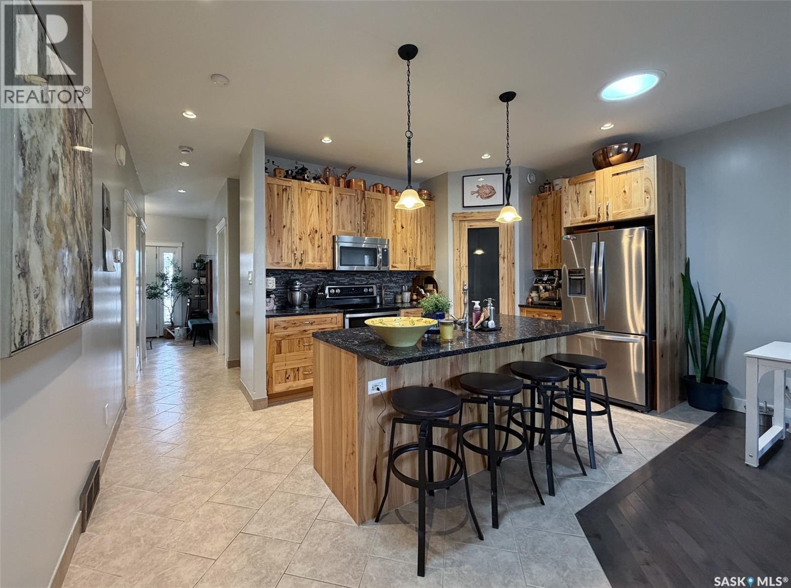 266 - 270 14TH AVENUE NE - 8