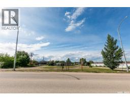 33 & 43 Atlantic Avenue, Kerrobert, SK S0L1R0 Photo 13