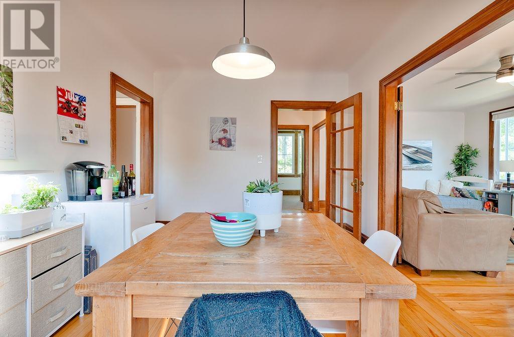 111/113 NORTH RIVER ROAD - 22