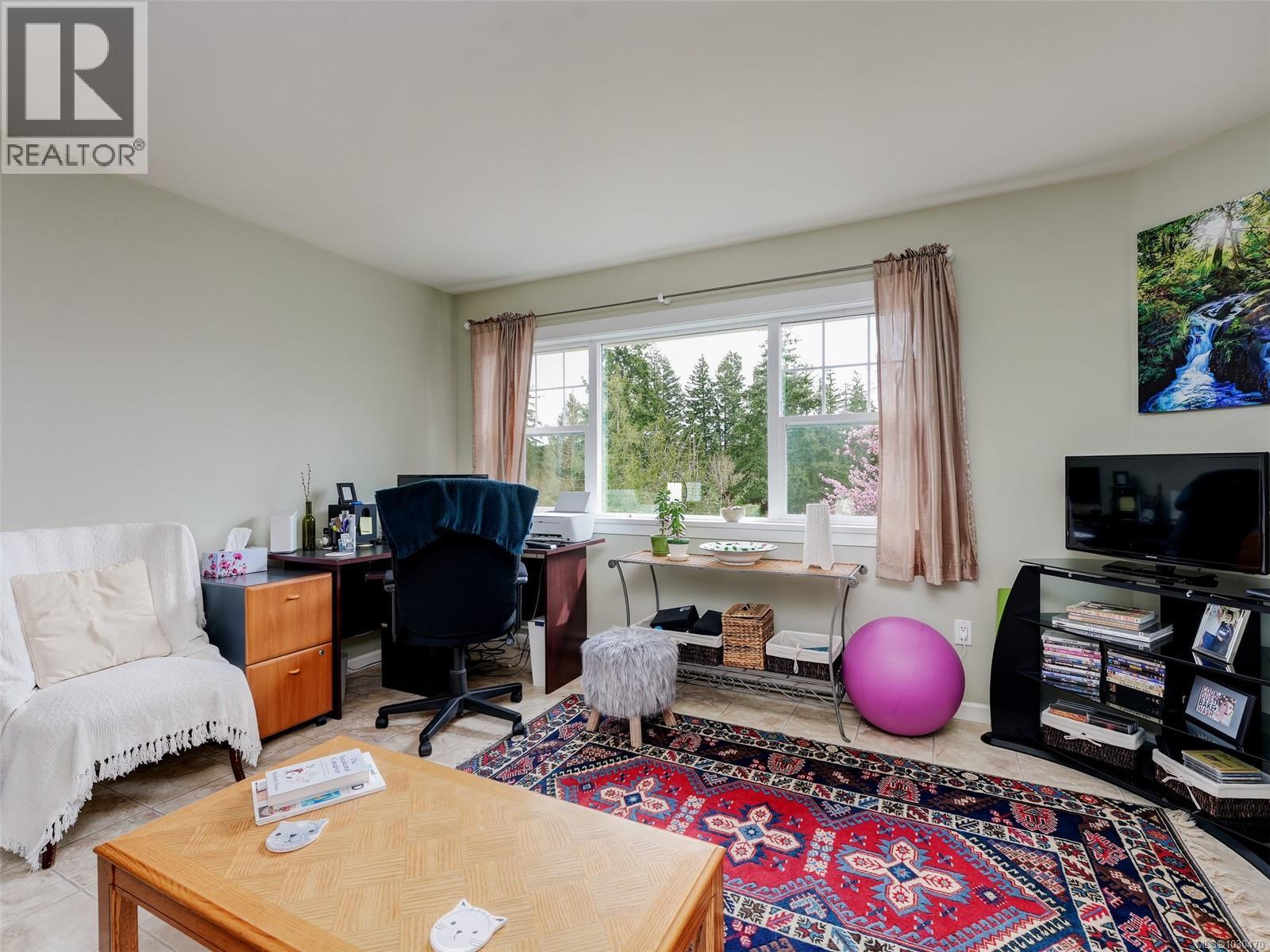 1046 Summer Breeze Lane - 32