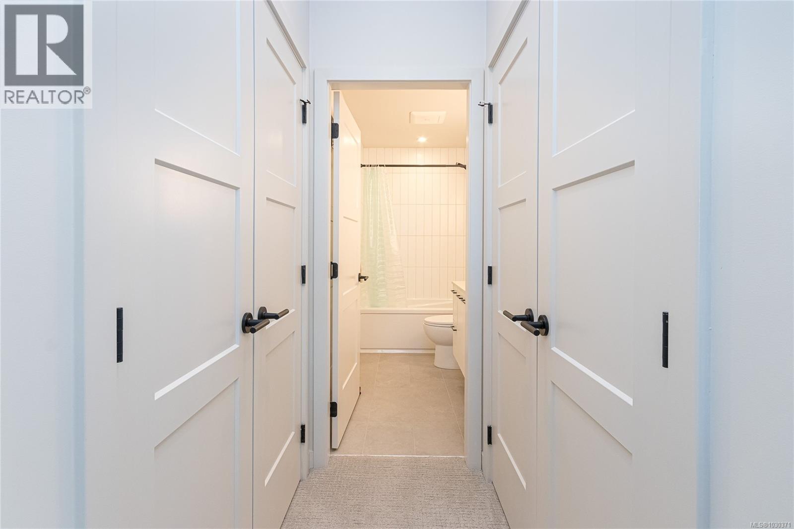 403 958 Pharoah Mews, Langford