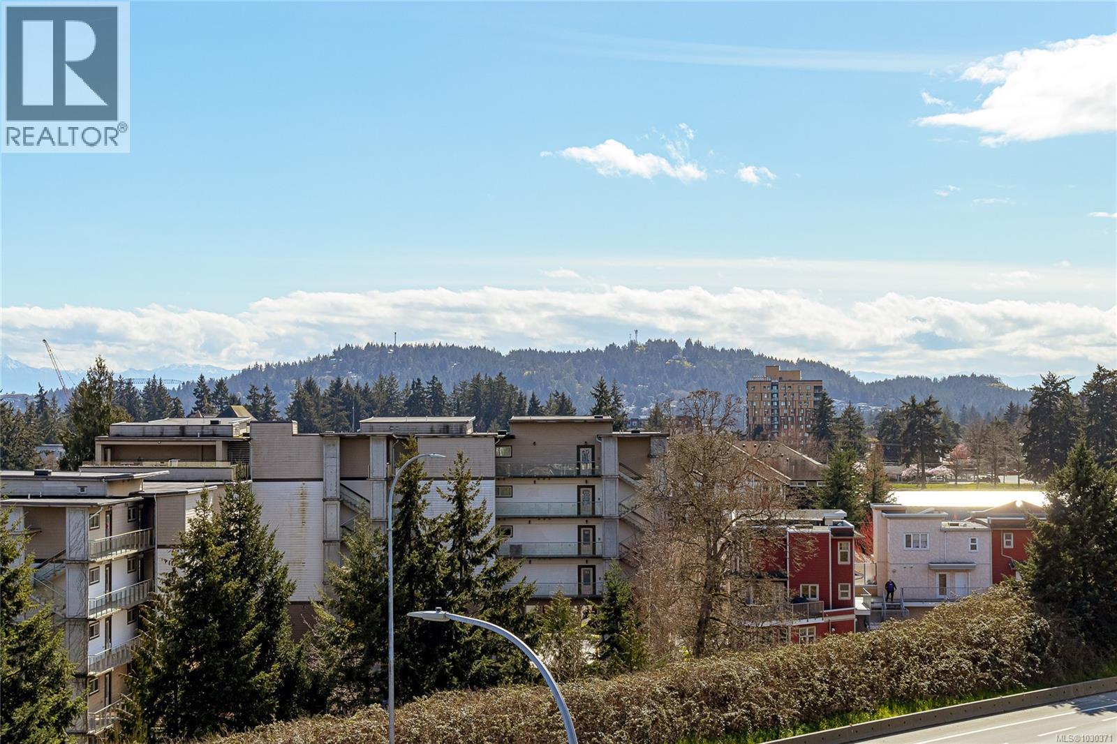 403 958 Pharoah Mews, Langford