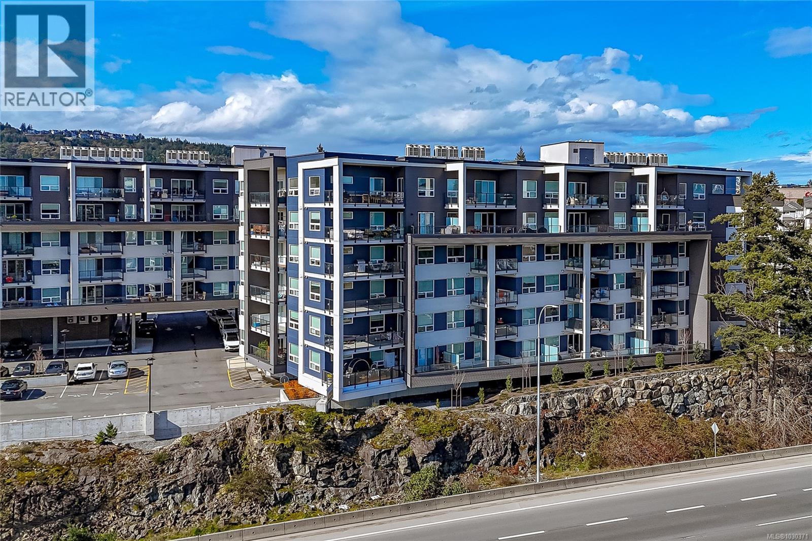 403 958 Pharoah Mews, Langford