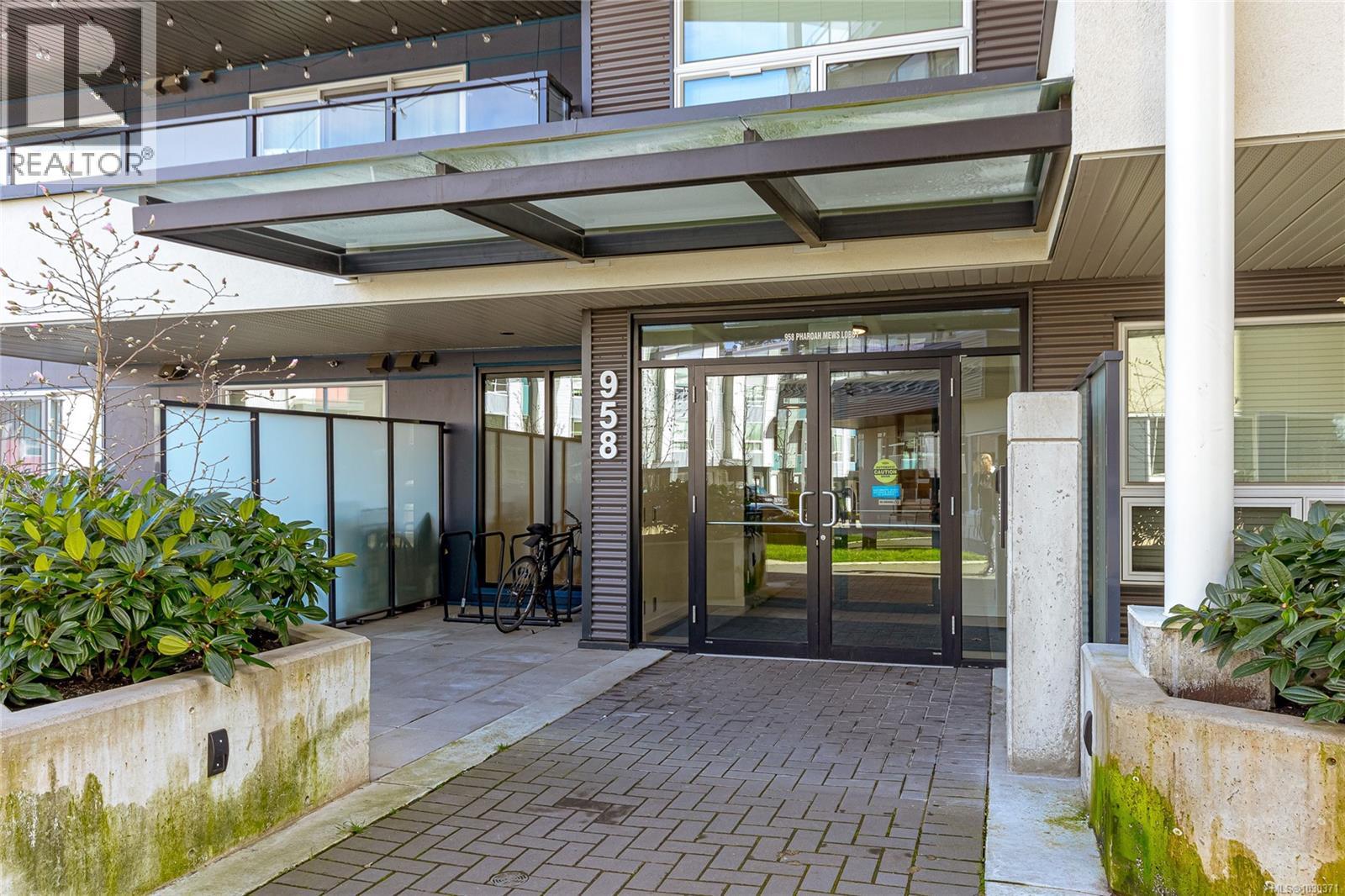 403 958 Pharoah Mews, Langford