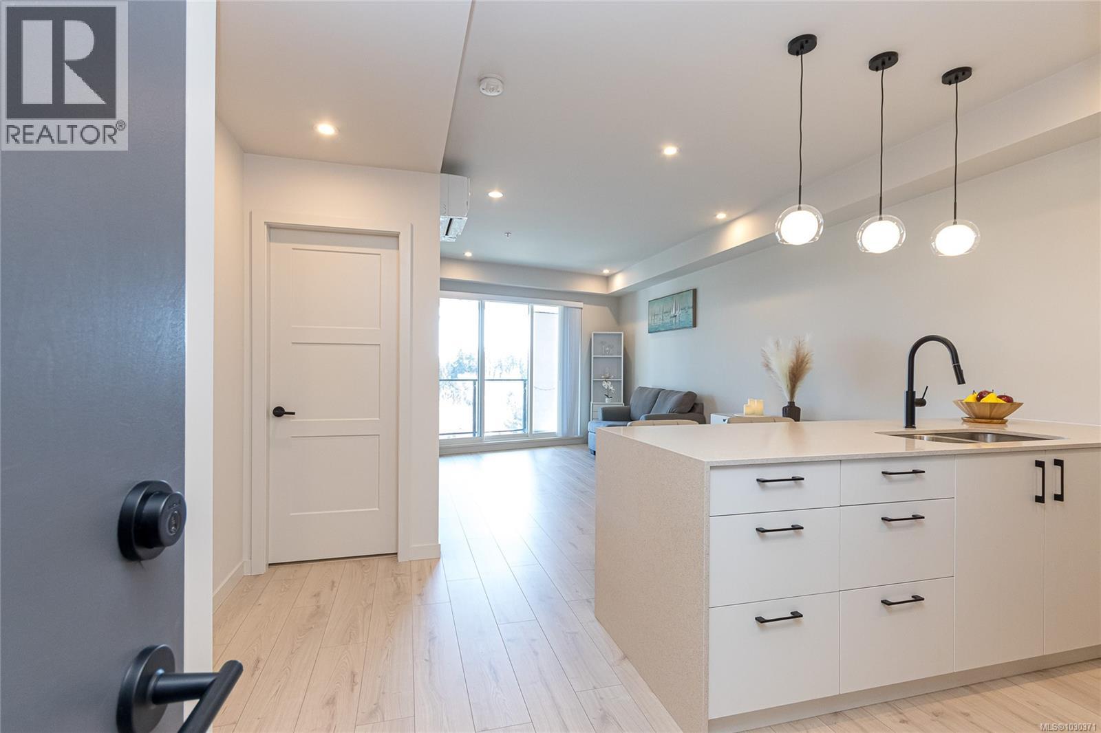 403 958 Pharoah Mews, Langford