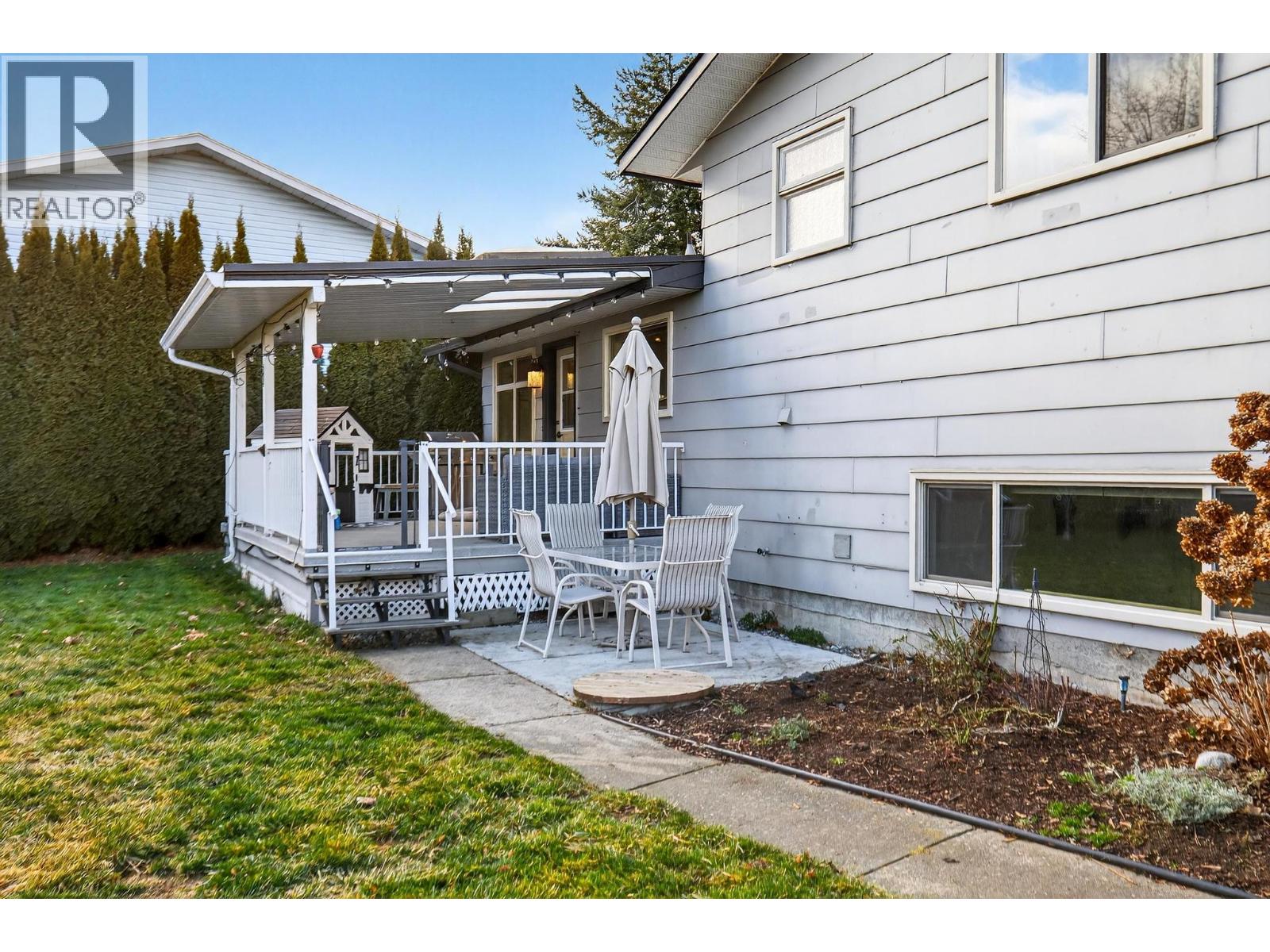 11957 BOND ROAD - 25