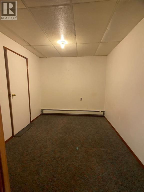 # 1-6, 5109 50th Street - 4