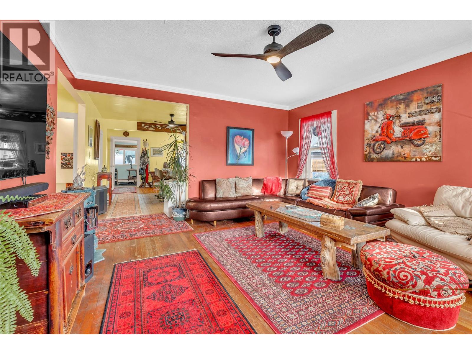 45 FENCHURCH AVENUE - 11