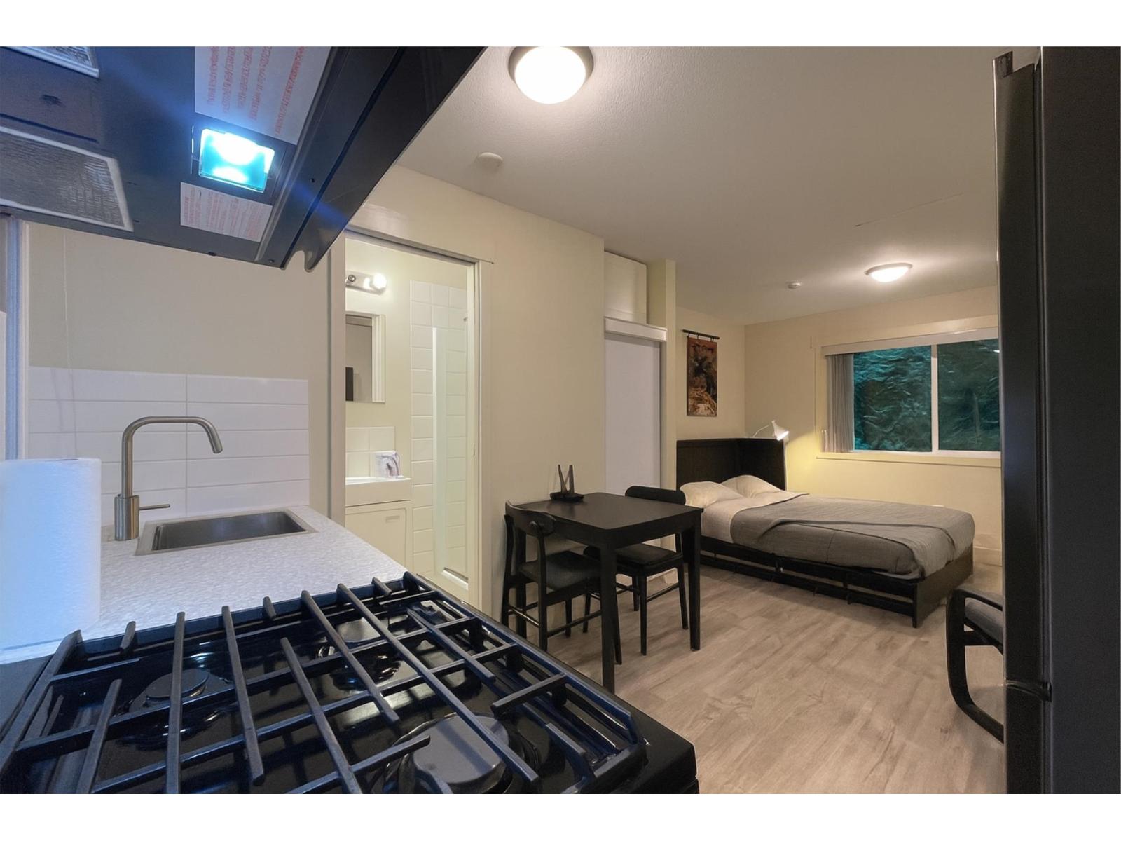 3048 HOT SPRINGS ROAD, Agassiz, Agassiz