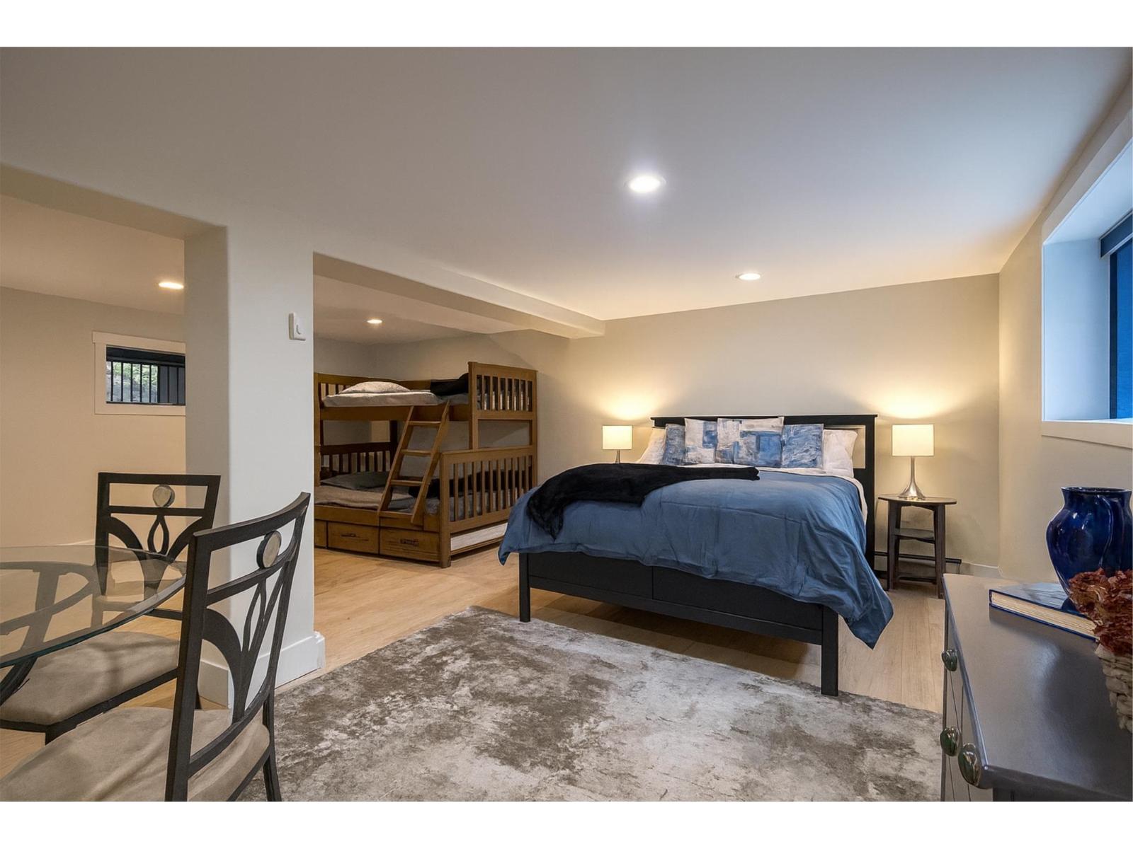3048 HOT SPRINGS ROAD, Agassiz, Agassiz
