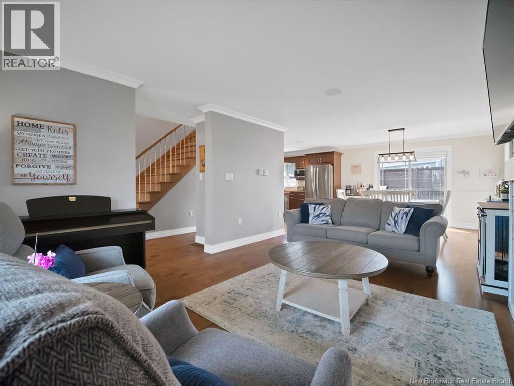 75 SHIAJAN CRESCENT - 8