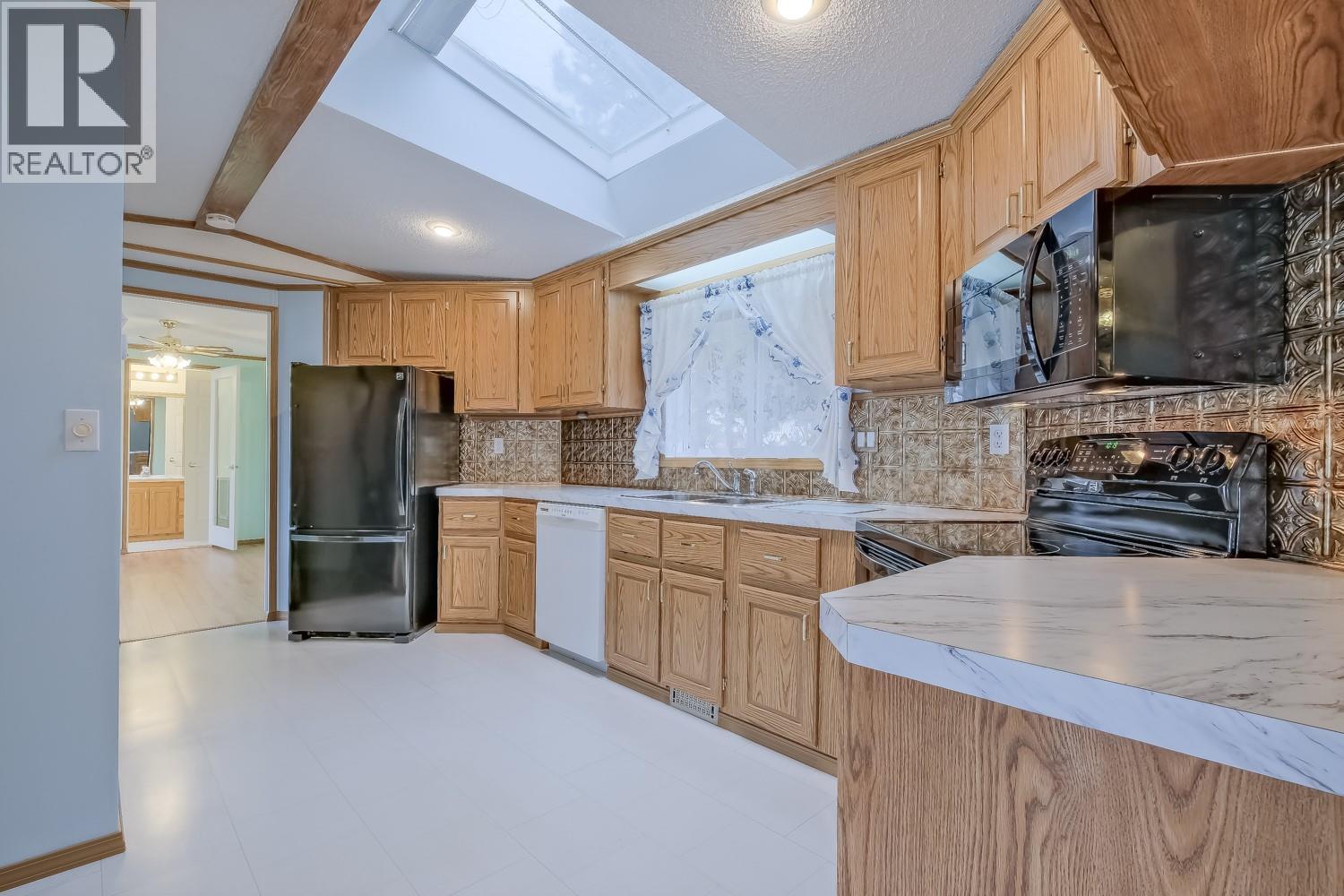 #26 610 KATHERINE ROAD - 10