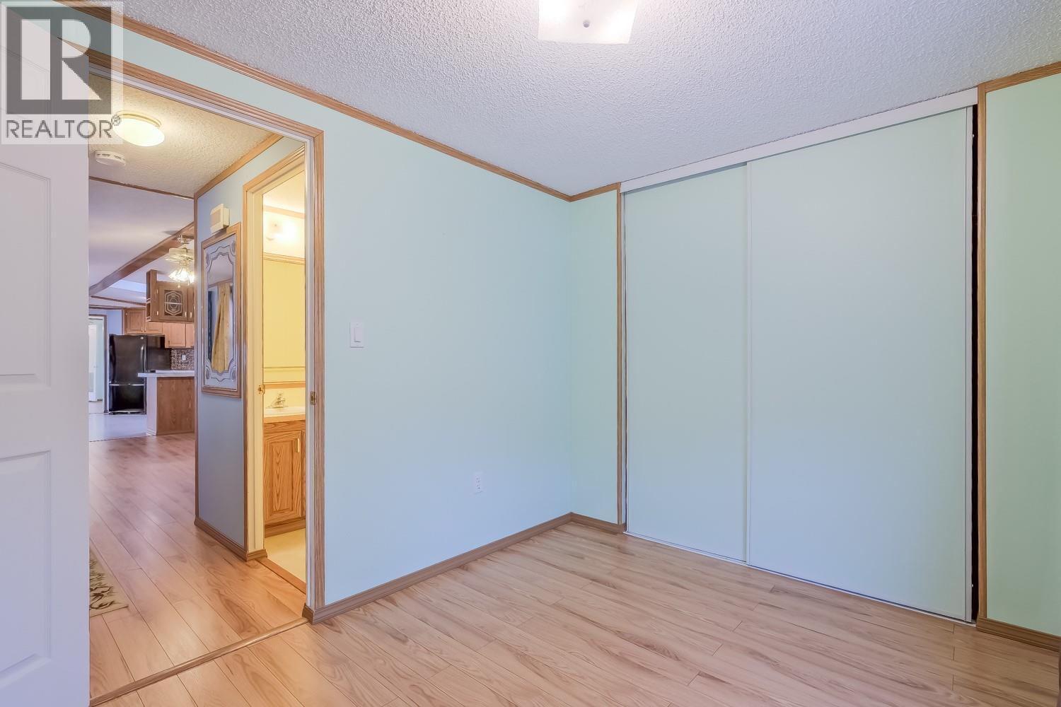 #26 610 Katherine Road - 25