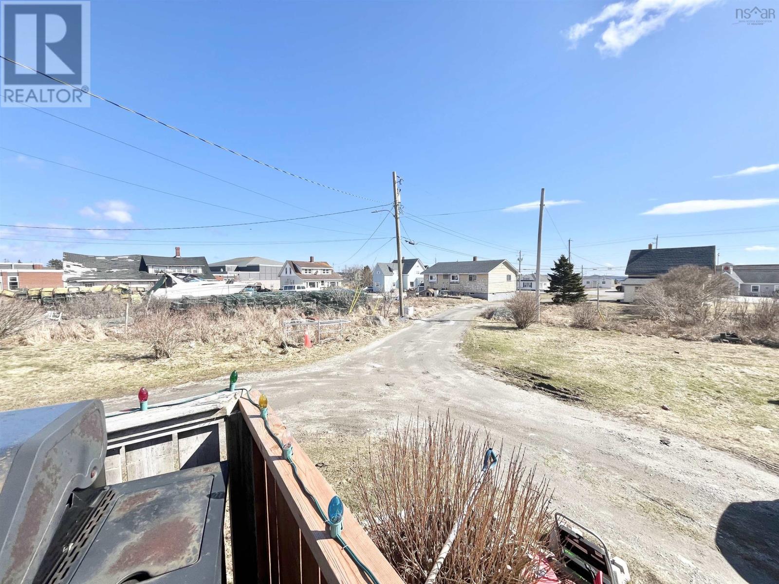 Property 30 of 30 of 2645 Main Street