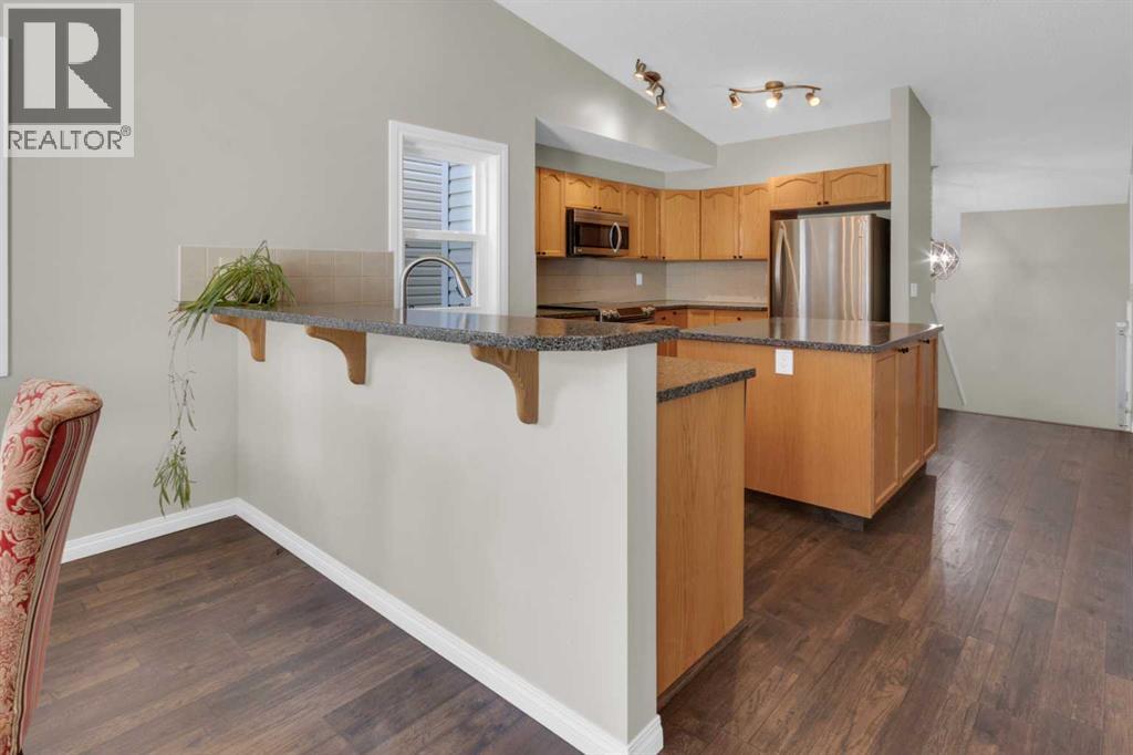 Single Family House Bi-level for Sale in  Evansbrooke Point NW Evanston Calgary 