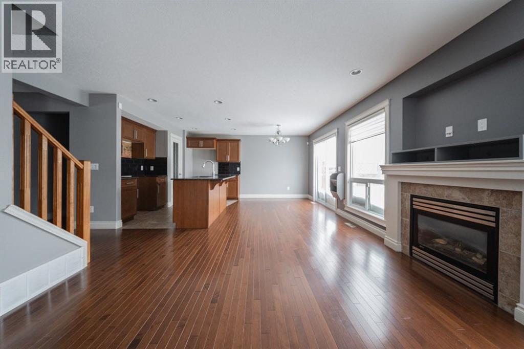 205 Diamondstone Ridge, Fort McMurray