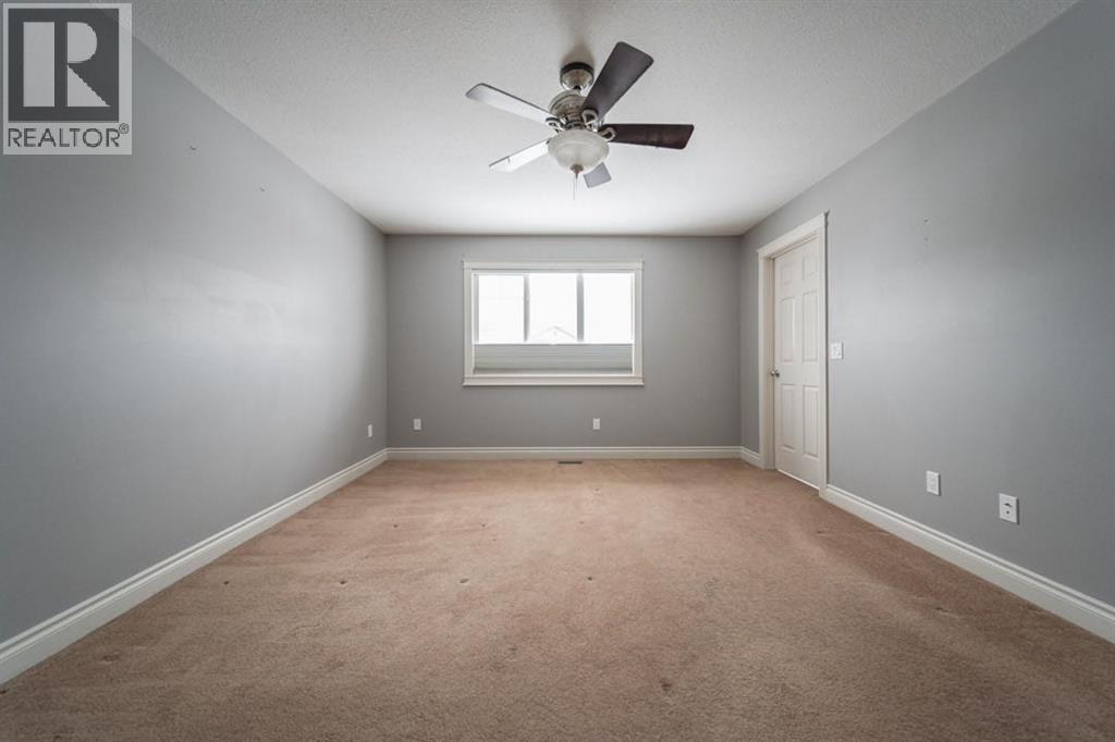 205 Diamondstone Ridge, Fort McMurray