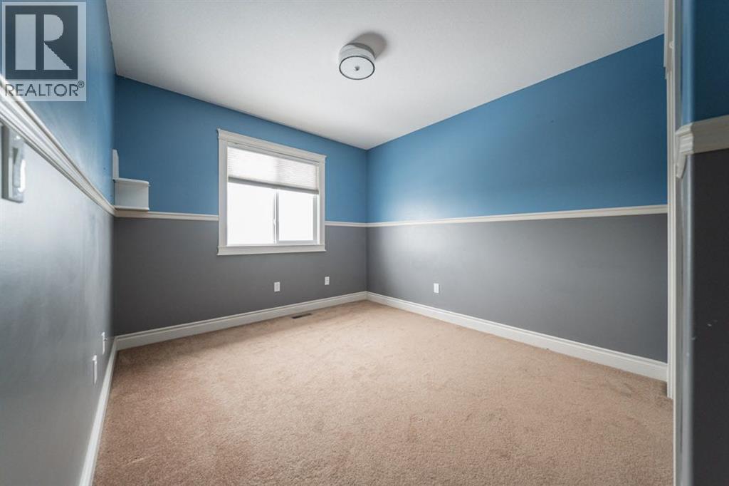 205 Diamondstone Ridge, Fort McMurray