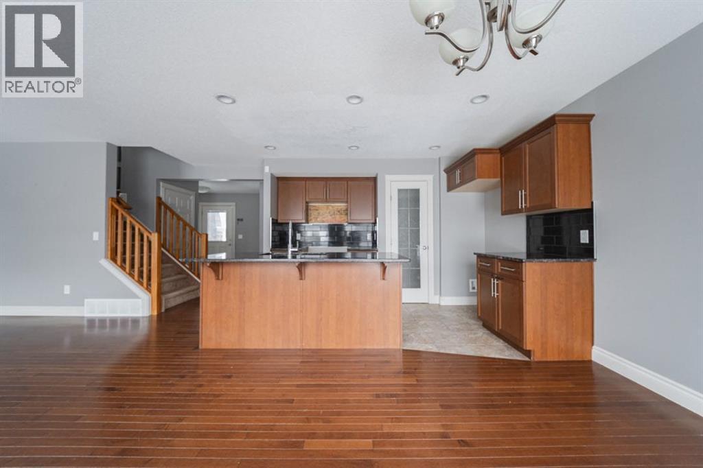 205 Diamondstone Ridge, Fort McMurray